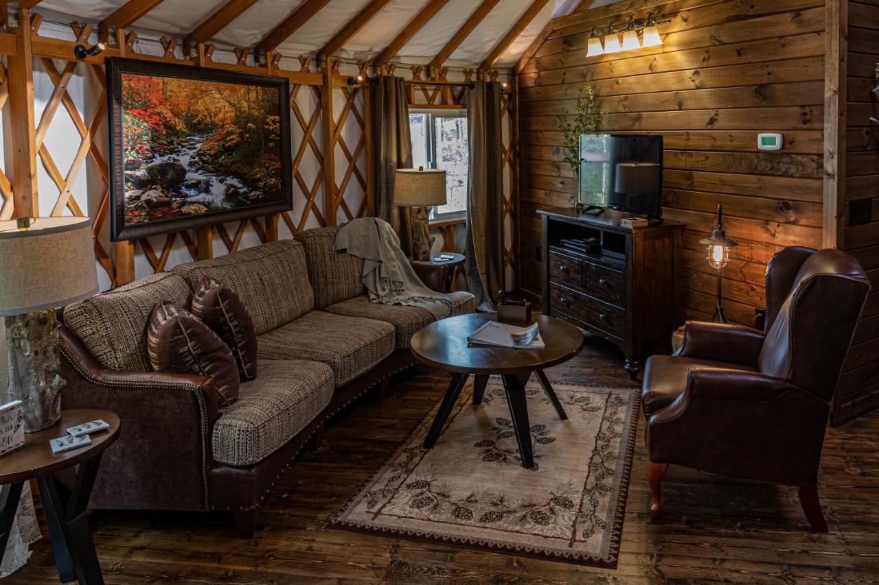 Tranquil Haven Luxy Yurt - Creekside Glamping With Private Hot Tub Villa Topton Ngoại thất bức ảnh